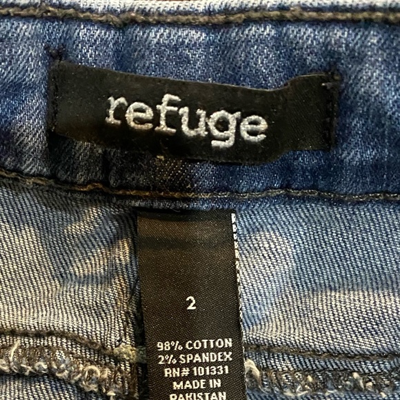 refuge 2 Skinny Super Stretchy High Rise Jeans - The Amazing Jean. - Picture 3 of 10